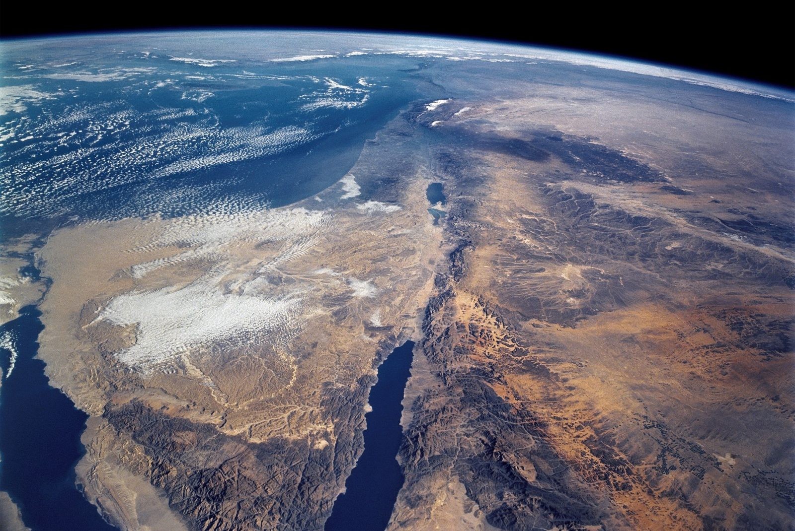 Ryft Morza Martwego / źródło: NASA, Wikimedia Commons, domena publiczna
